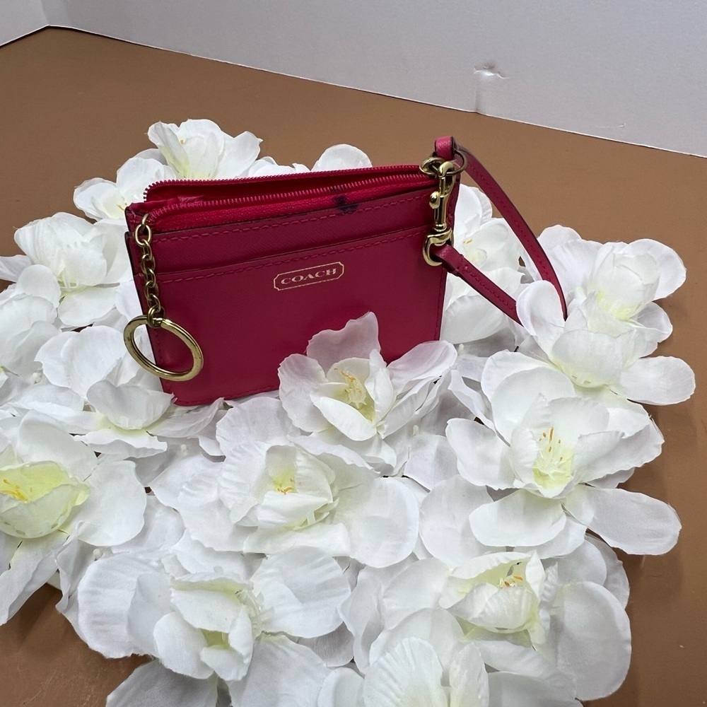 COACH small Pink wallet - Picture 3 of 10